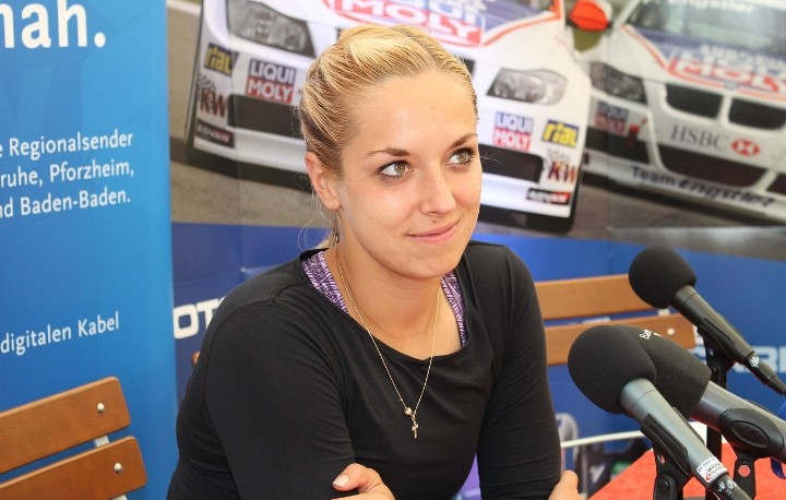 किसी से अच्छे से बात कैसे करें